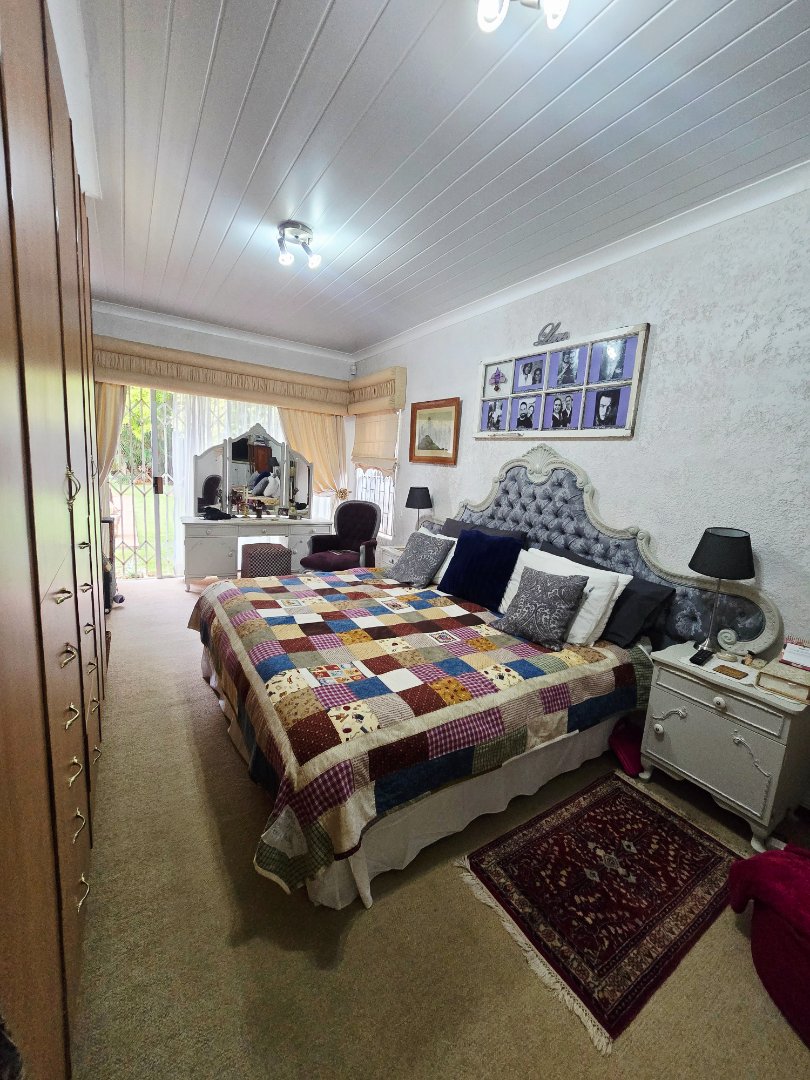 5 Bedroom Property for Sale in La Hoff North West